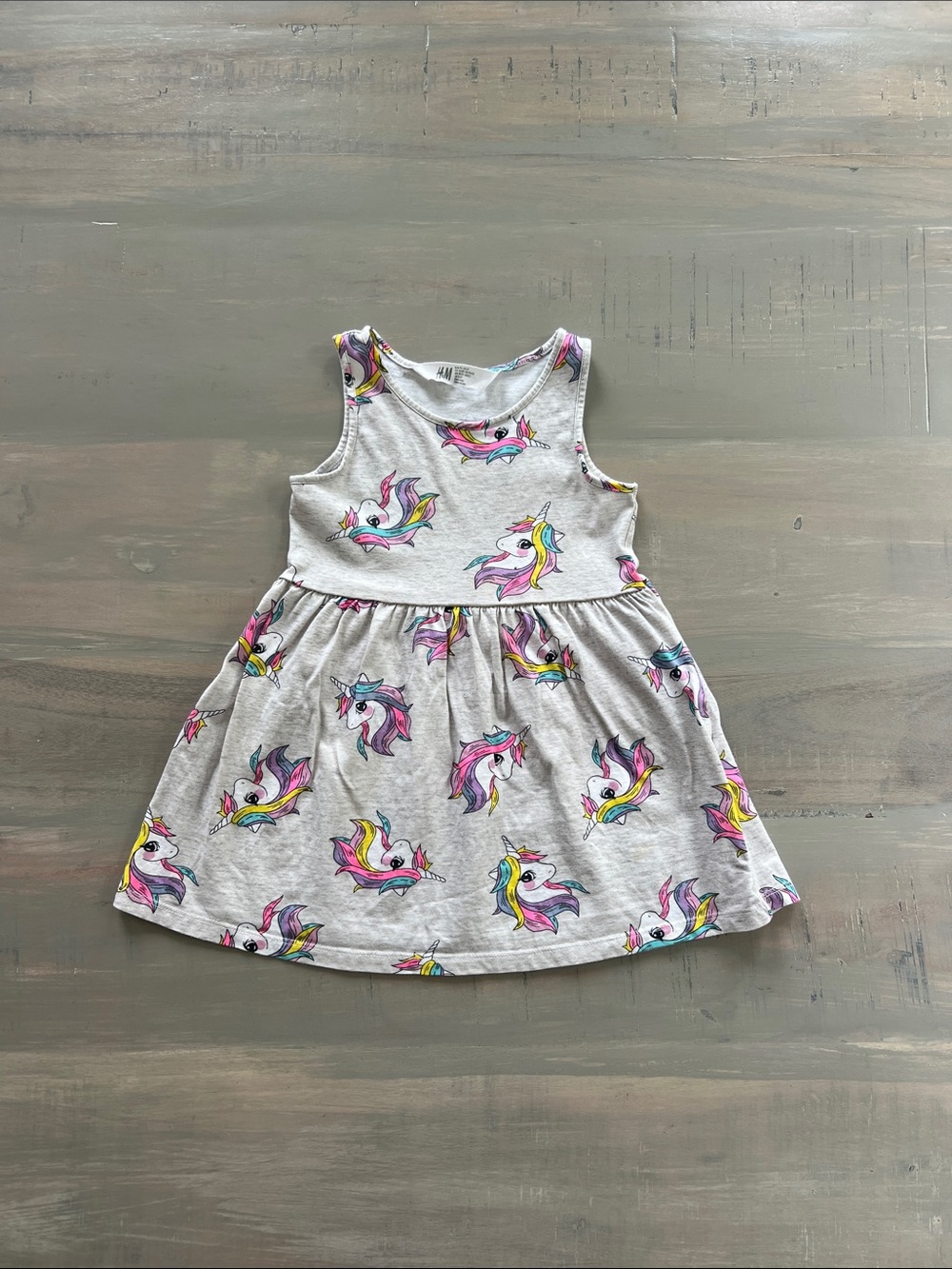 🦄 Must Bundle ~ Size 2T ~ H&M ~ Light Gray Sleeveless Unicorn Print Dress 🌈